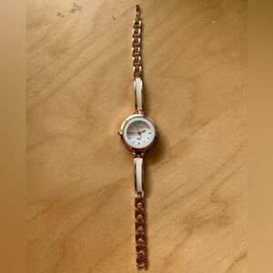 JW Quartz Lady’s Wrist Watch - White Dial & Rose Gold Band